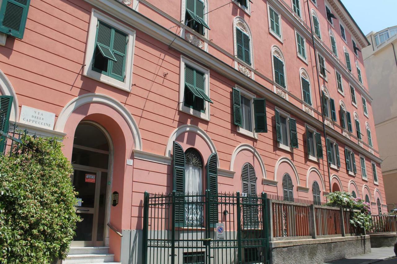 Appartamento In Centro Zona Fiera,Davanti Al Galliera 热那亚 外观 照片